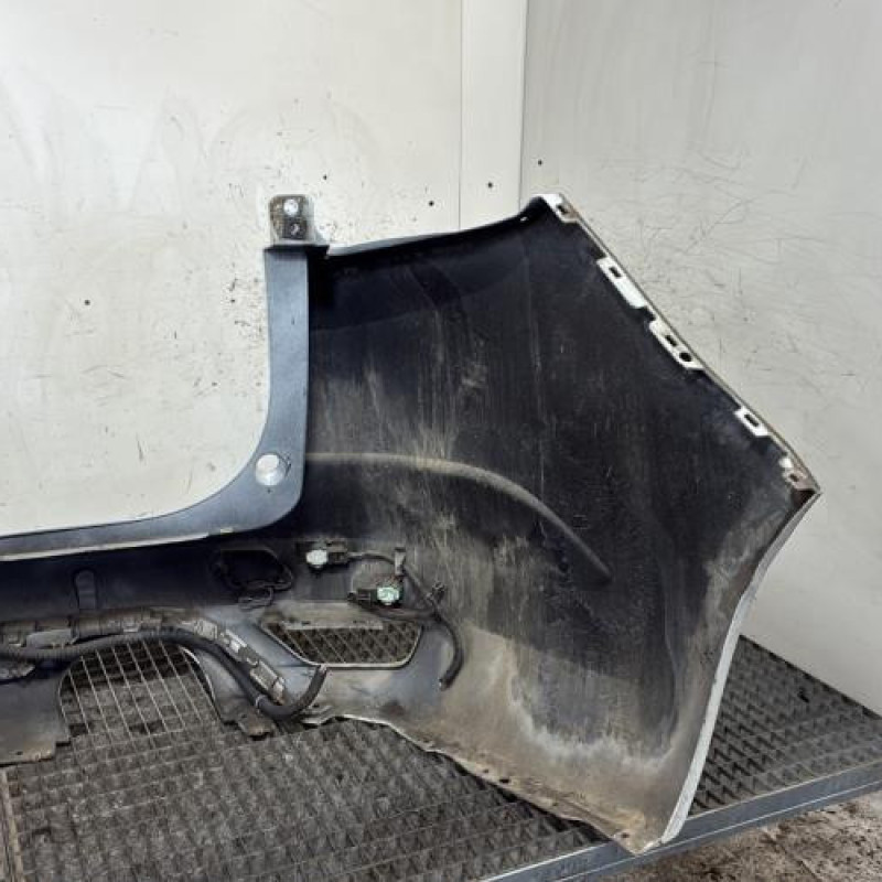 Pare choc arriere RENAULT MEGANE 4 Photo n°4