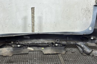 Pare choc arriere RENAULT MEGANE 4