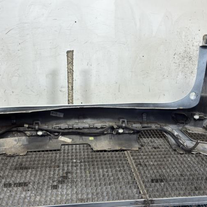 Pare choc arriere RENAULT MEGANE 4 Photo n°5