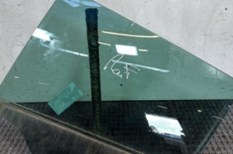 Vitre arriere gauche RENAULT MEGANE 4 Photo n°1