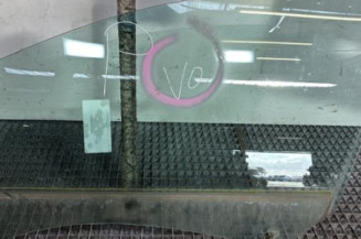 Vitre avant gauche RENAULT MEGANE 4 Photo n°1