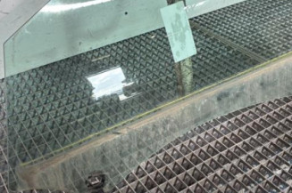 Vitre avant gauche RENAULT MEGANE 4