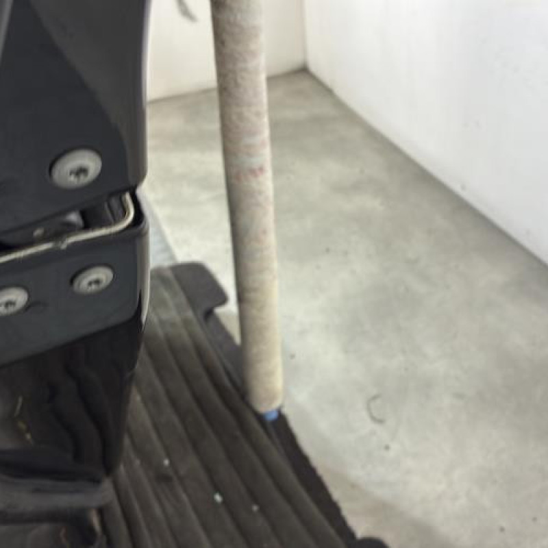 Porte arriere gauche TOYOTA YARIS 2 Photo n°3