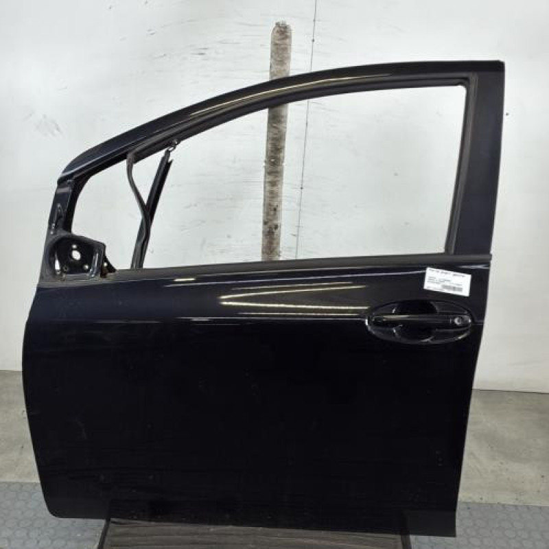 Porte avant gauche TOYOTA YARIS 2 Photo n°1