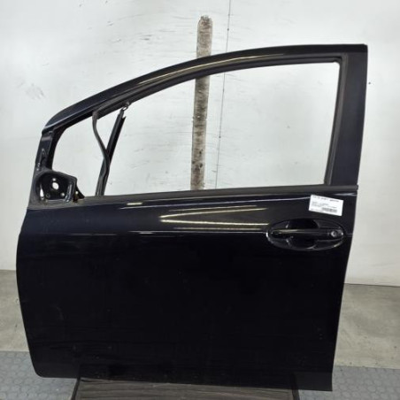 Porte avant gauche TOYOTA YARIS 2 Photo n°1