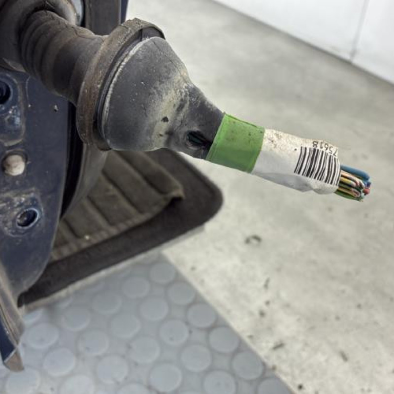 Porte avant droit TOYOTA YARIS 1 Photo n°6