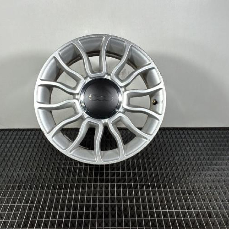 Jante FIAT 500 2 Photo n°1