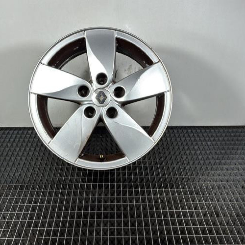 Jante RENAULT SCENIC 3 Photo n°1