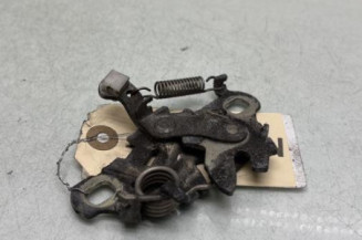 Serrure de capot PEUGEOT 208 1 Photo n°1