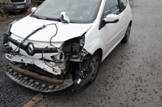 RENAULT TWINGO 2 PHASE 2 1.2i - 16V Photo n°1