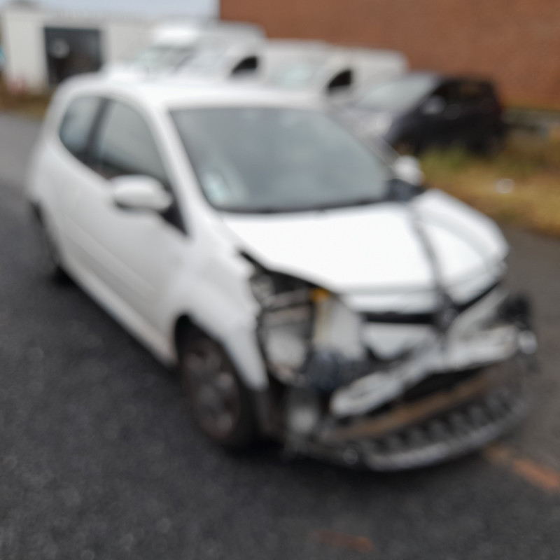 RENAULT TWINGO 2 PHASE 2 1.2i - 16V Photo n°3