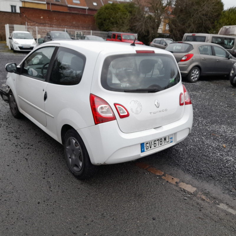 RENAULT TWINGO 2 PHASE 2 1.2i - 16V Photo n°4