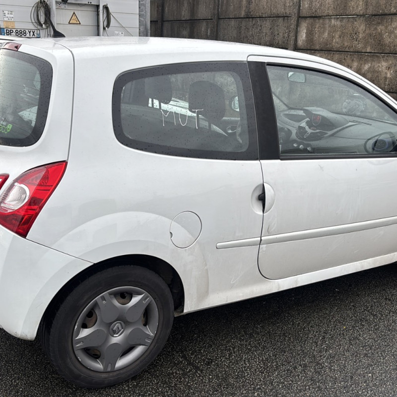 RENAULT TWINGO 2 PHASE 2 1.2i - 16V Photo n°12
