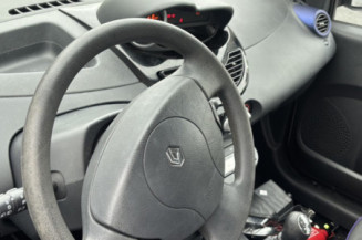 RENAULT TWINGO 2 PHASE 2 1.2i - 16V