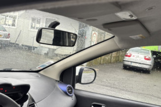 RENAULT TWINGO 2 PHASE 2 1.2i - 16V