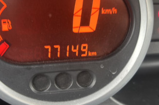 RENAULT TWINGO 2 PHASE 2 1.2i - 16V