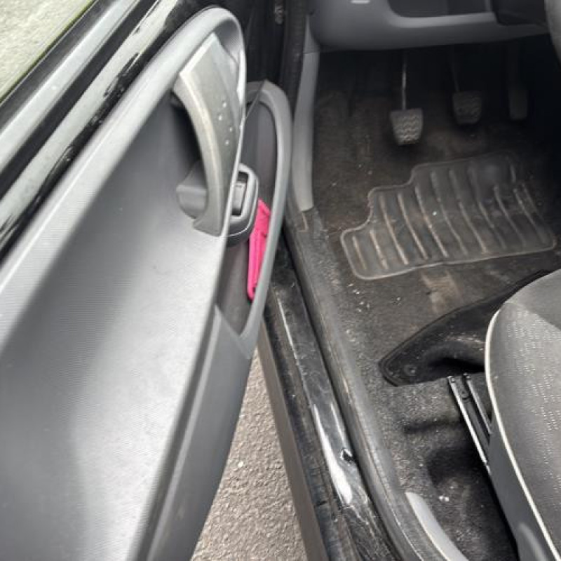 Vase de lave glace PEUGEOT 107 Photo n°8