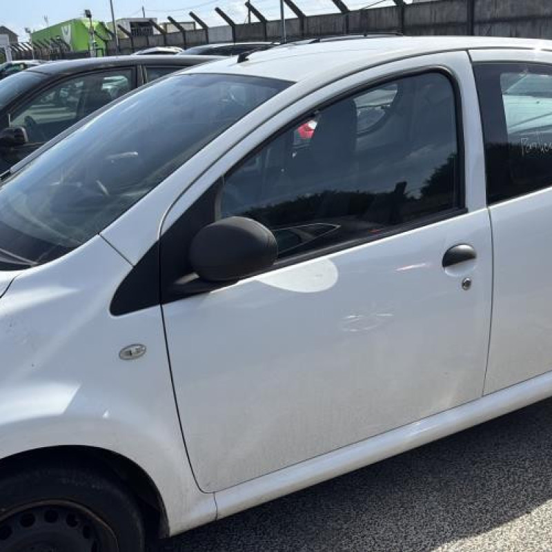 Vase de lave glace CITROEN C1 1 Photo n°13