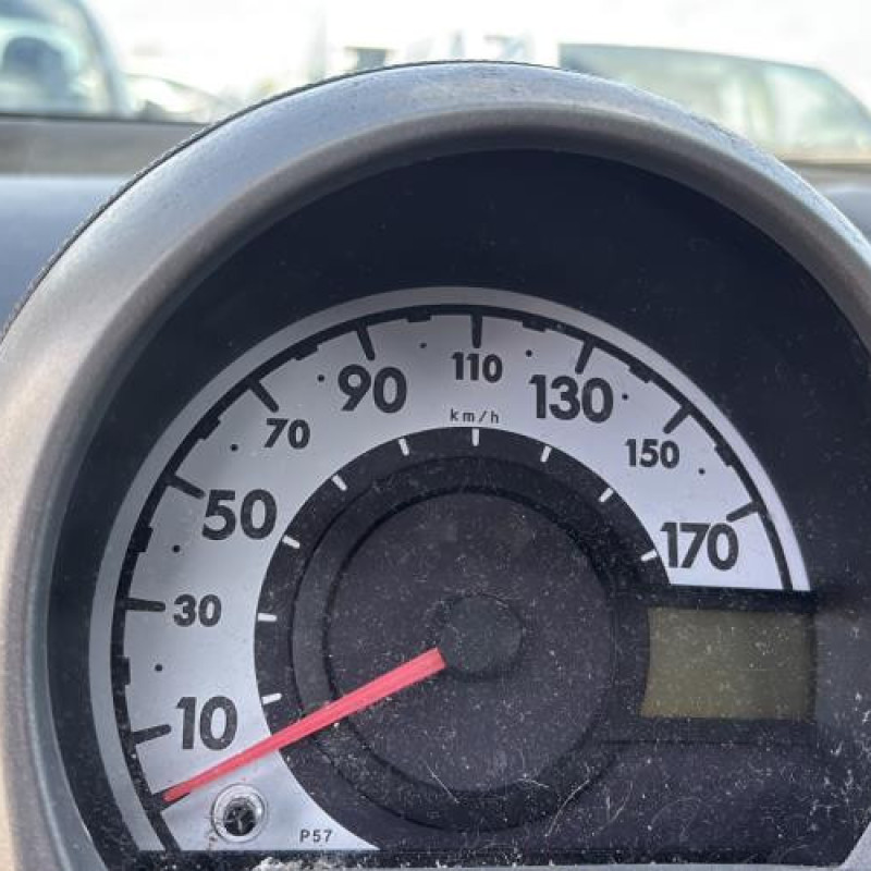 Vase de lave glace CITROEN C1 1 Photo n°19