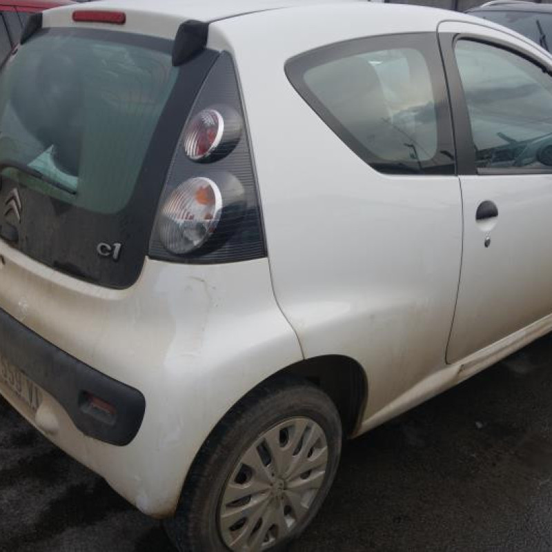 Reservoir essence CITROEN C1 1 Photo n°6