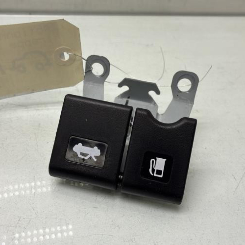 Actionneur verrou trappe d'essence RENAULT KADJAR Photo n°2