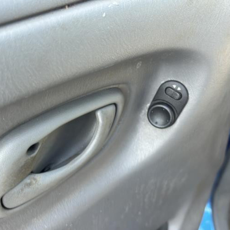 Moteur essuie glace avant SUZUKI WAGON-R Photo n°19