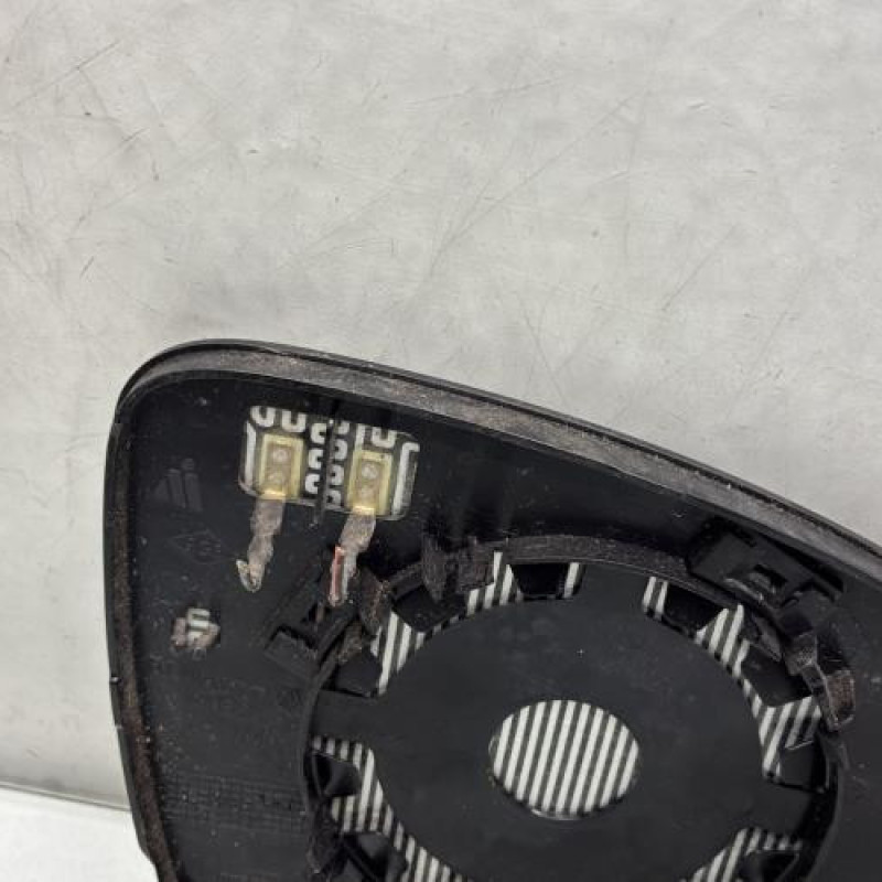 Glace retroviseur gauche RENAULT CLIO 5 Photo n°3