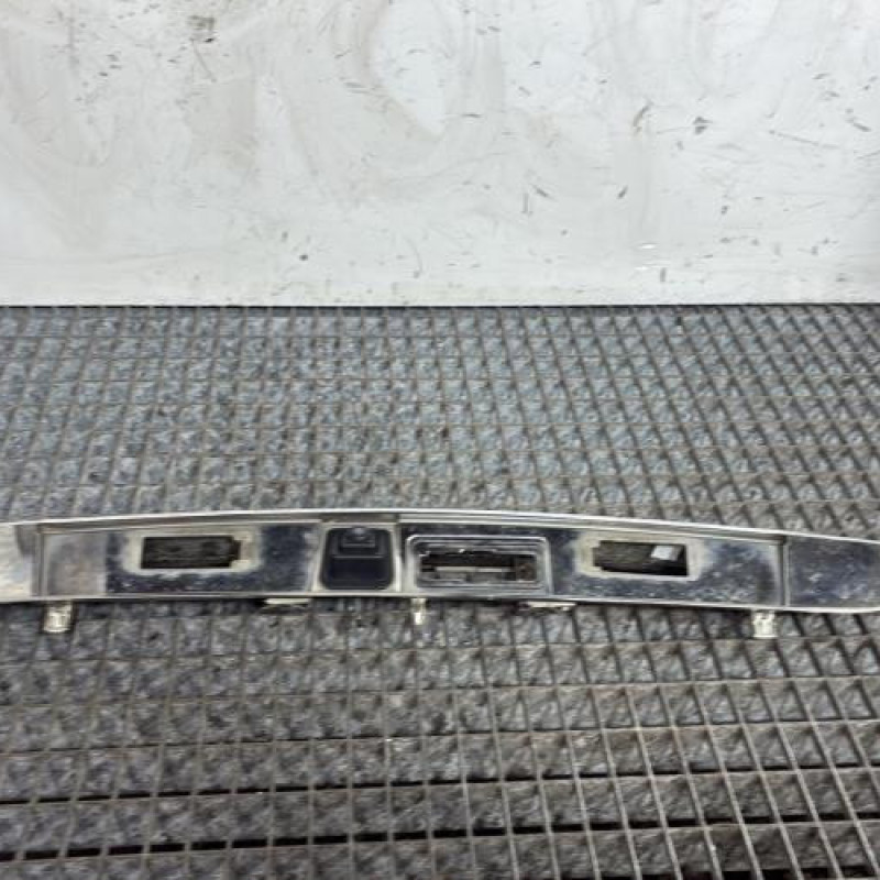 Baguette de coffre RENAULT MEGANE 4 Photo n°4