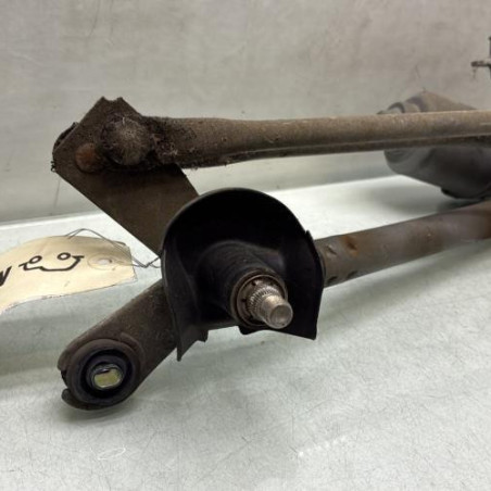 Moteur essuie glace avant TOYOTA YARIS 2