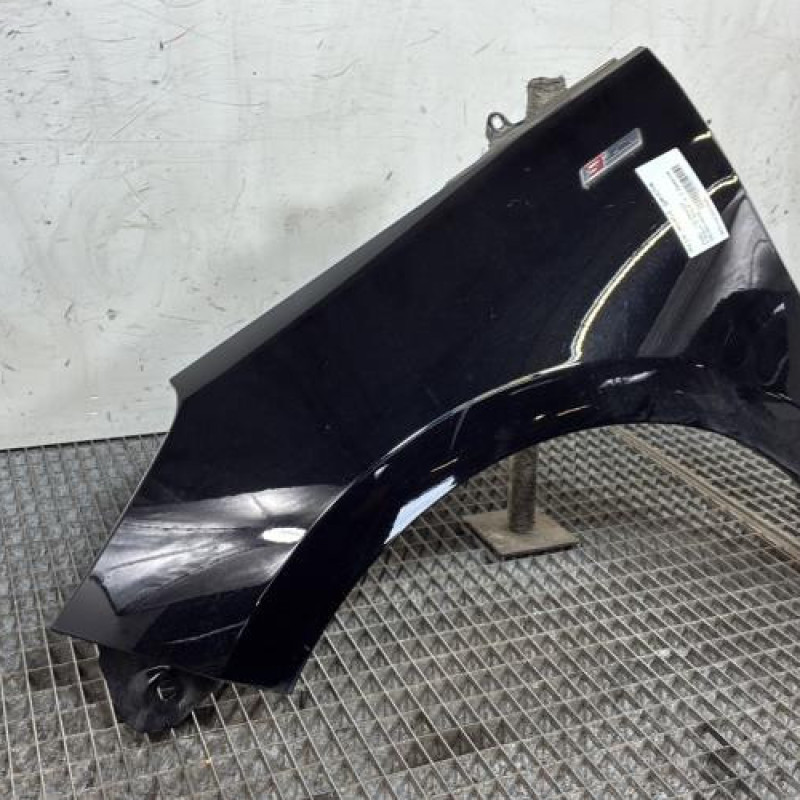 Aile avant gauche FORD FIESTA 7 Photo n°2