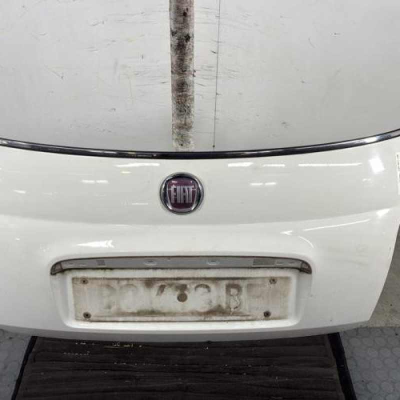 Malle/Hayon arriere FIAT 500 2 Photo n°1