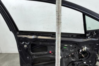 Porte avant gauche TOYOTA YARIS 3