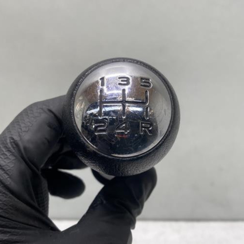 Pommeau de vitesses CITROEN C3 2 Photo n°4