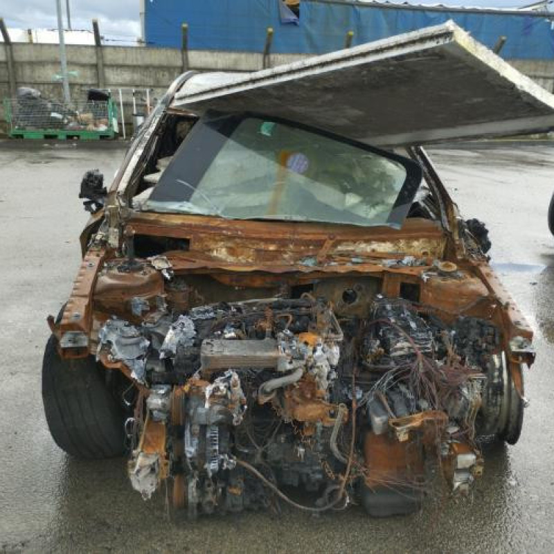 Renfort pare choc arriere (traverse) MERCEDES CLASSE GLA 156 Photo n°15