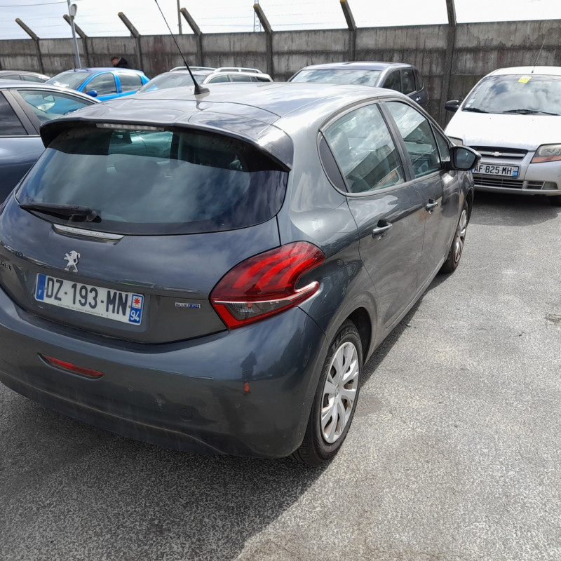 PEUGEOT 208 1 PHASE 2 1.6 BLUE HDI - 8V TURBO Photo n°2