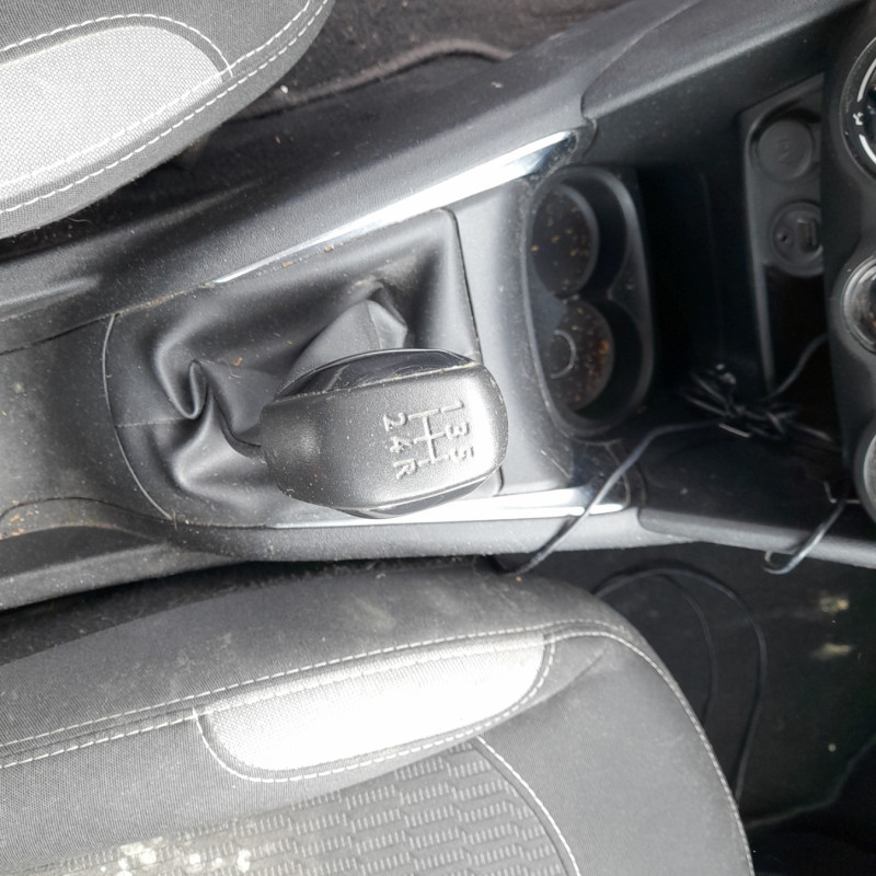 PEUGEOT 208 1 PHASE 2 1.6 BLUE HDI - 8V TURBO Photo n°8