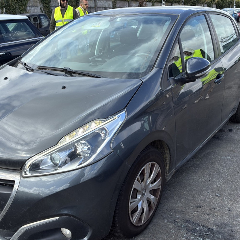 PEUGEOT 208 1 PHASE 2 1.6 BLUE HDI - 8V TURBO Photo n°12