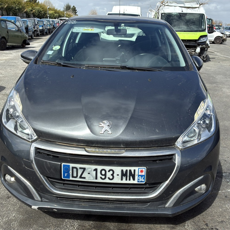 PEUGEOT 208 1 PHASE 2 1.6 BLUE HDI - 8V TURBO Photo n°18
