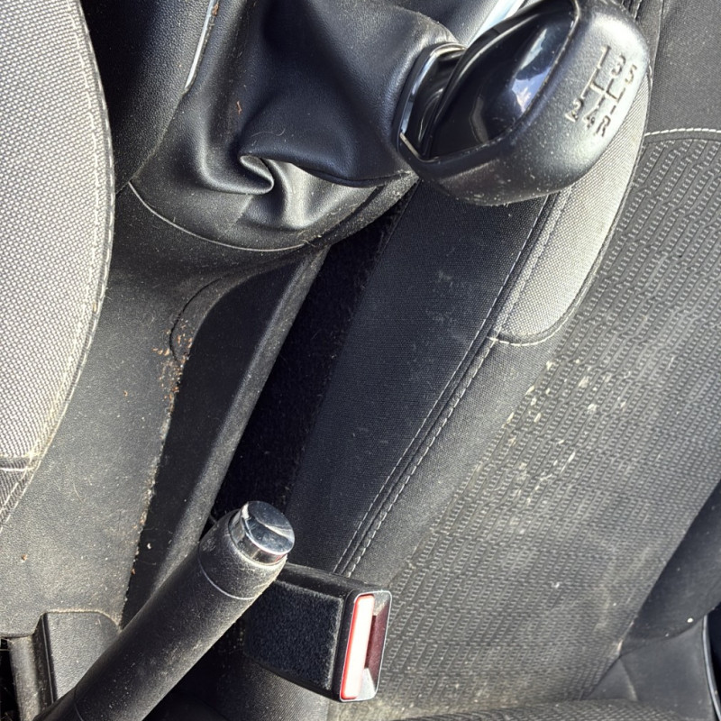 PEUGEOT 208 1 PHASE 2 1.6 BLUE HDI - 8V TURBO Photo n°30