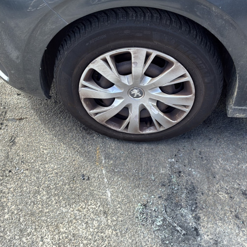 PEUGEOT 208 1 PHASE 2 1.6 BLUE HDI - 8V TURBO Photo n°32