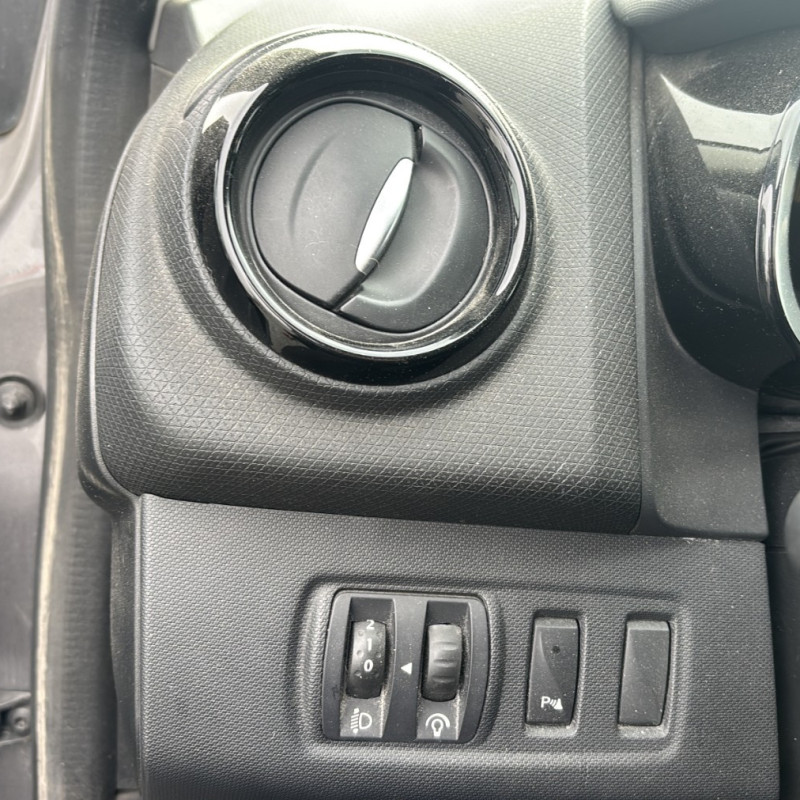 RENAULT CLIO 4 PHASE 1 1.5 DCI - 8V TURBO Photo n°25