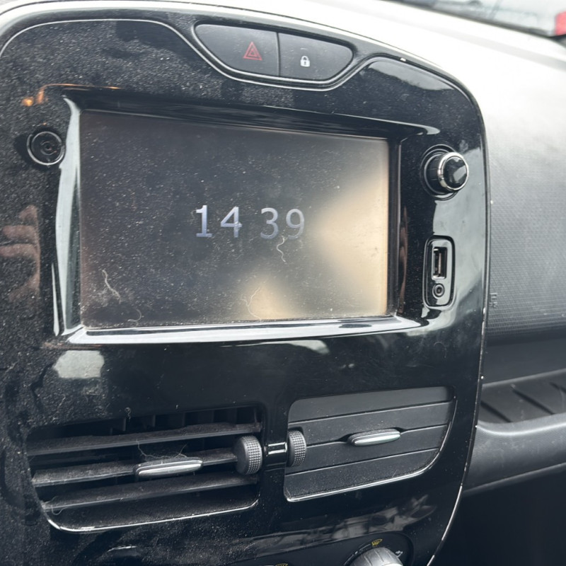 RENAULT CLIO 4 PHASE 1 1.5 DCI - 8V TURBO Photo n°30