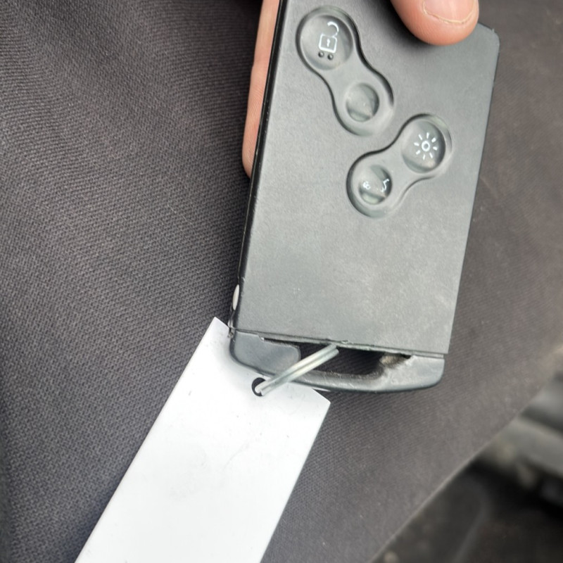 RENAULT CLIO 4 PHASE 1 1.5 DCI - 8V TURBO Photo n°31