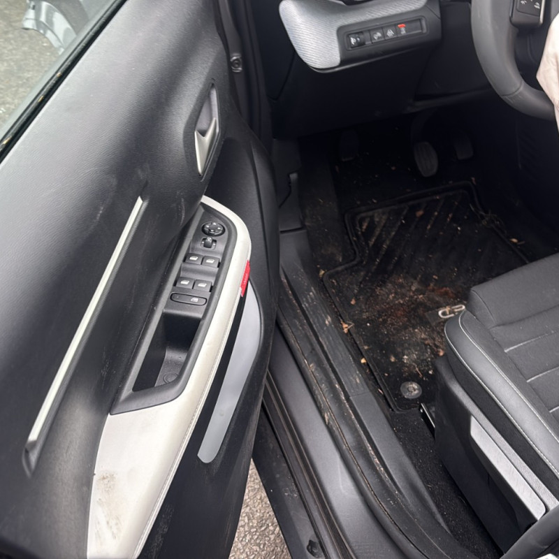 CITROEN C3 4 1.2 PURETECH - 12V TURBO Photo n°9