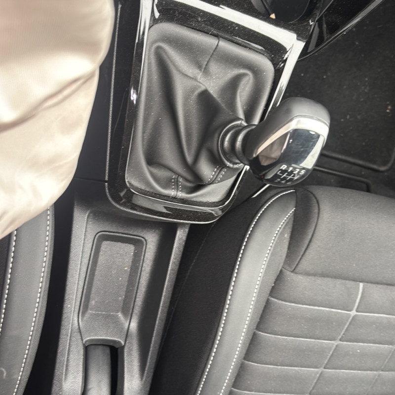 CITROEN C3 4 1.2 PURETECH - 12V TURBO Photo n°20