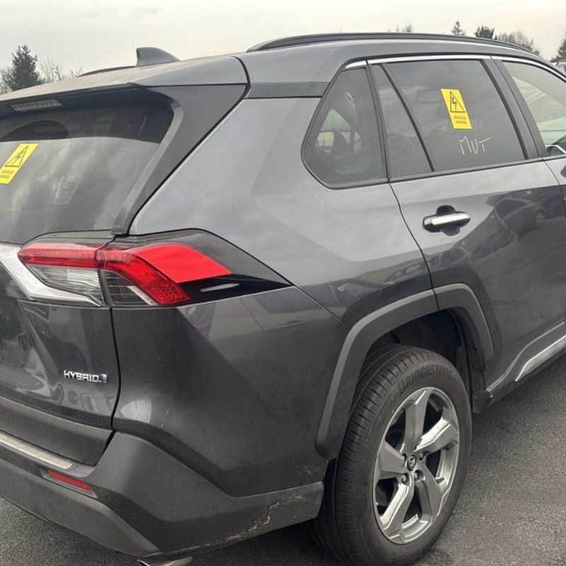 TOYOTA RAV4 5 PHASE 1 2.5i - 16V HYBRID Photo n°3