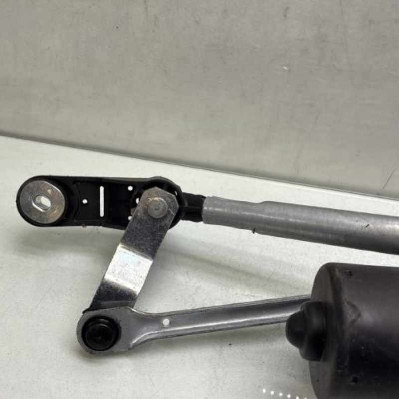 Moteur essuie glace avant RENAULT CLIO 3 Photo n°6