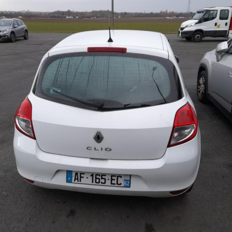 Moteur essuie glace avant RENAULT CLIO 3 Photo n°13