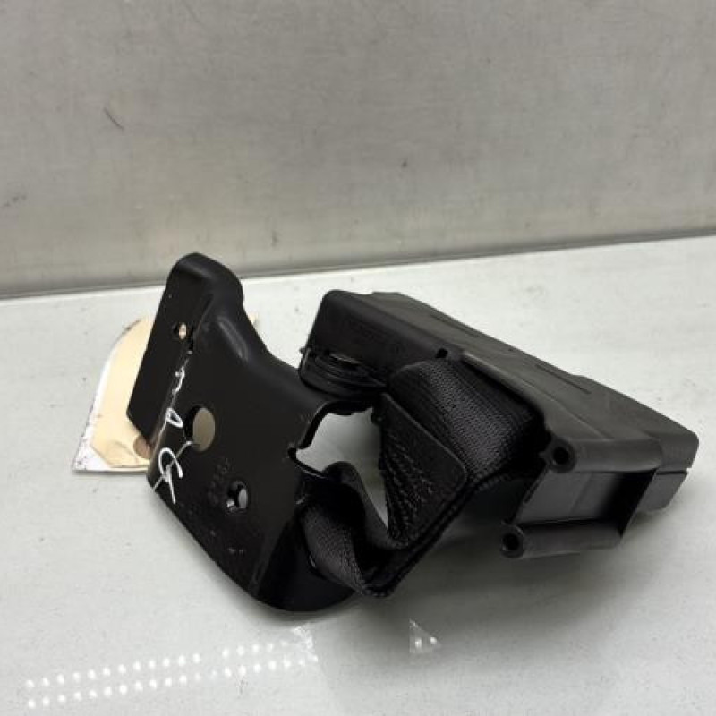 Attache ceinture arriere gauche RENAULT CLIO 3 Photo n°3