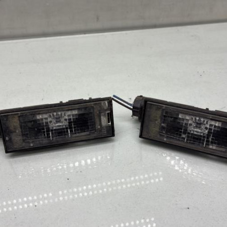 Eclairage de plaque RENAULT CLIO 3 Photo n°1